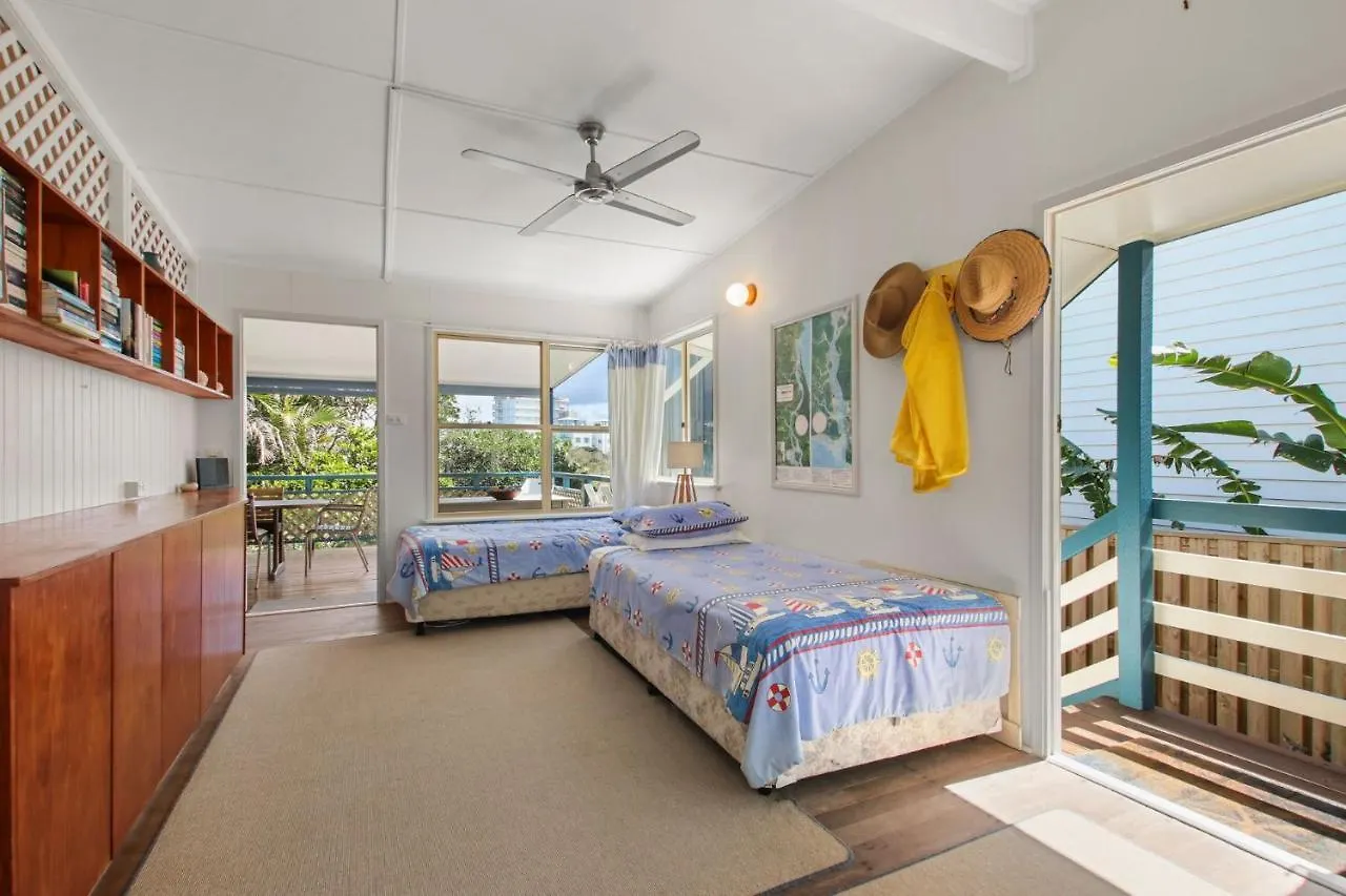 Watson Street 21, Currimundi Villa Kawana Waters Tatil Evi